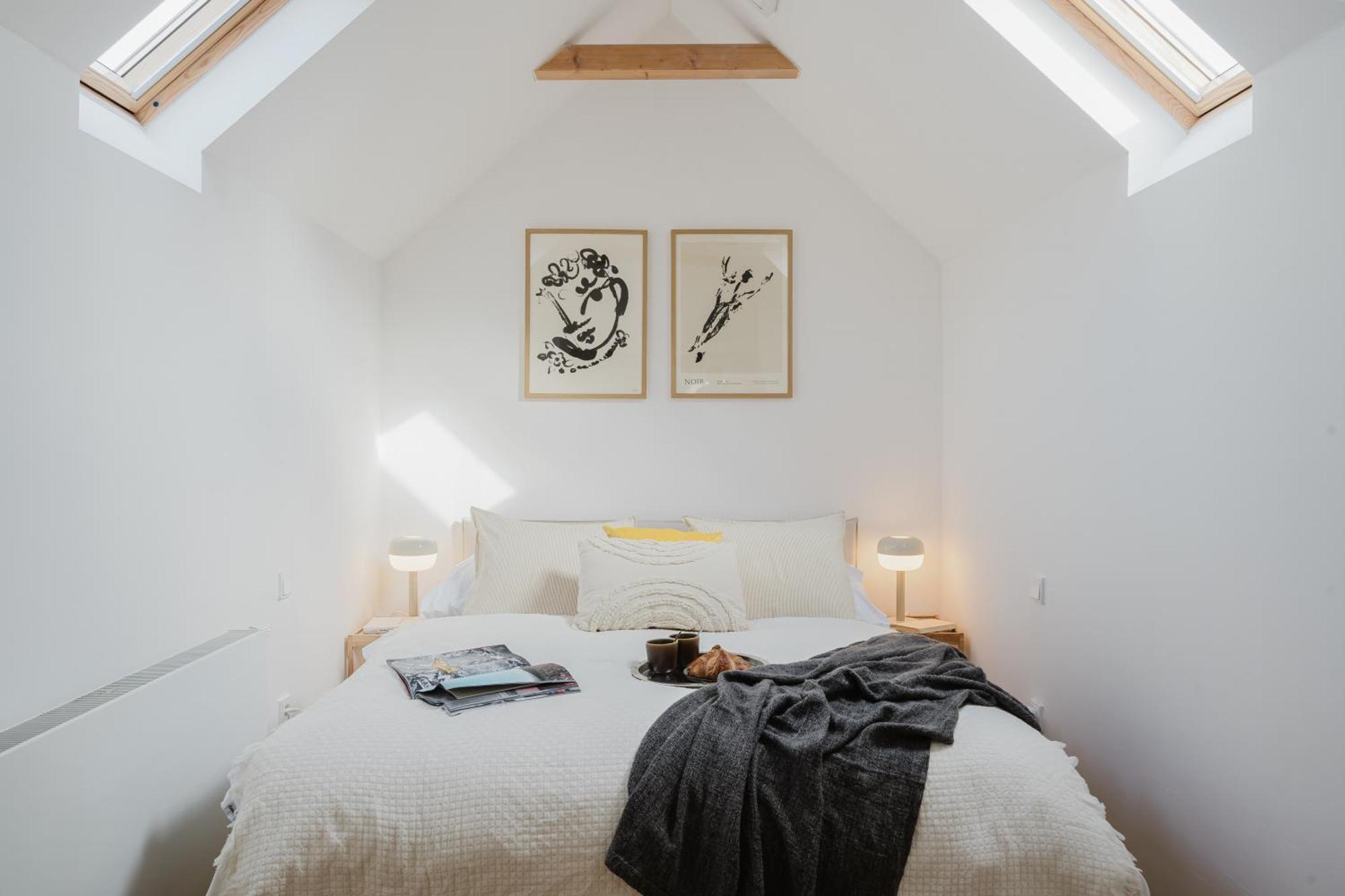 Appartamento Days - Attic Maisonette - Workspace - Netflix - Vinohrady *